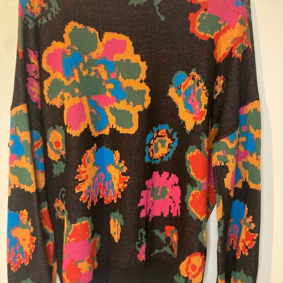 Fate Multicolor Floral Knit Sweater - Picture 8 of 13